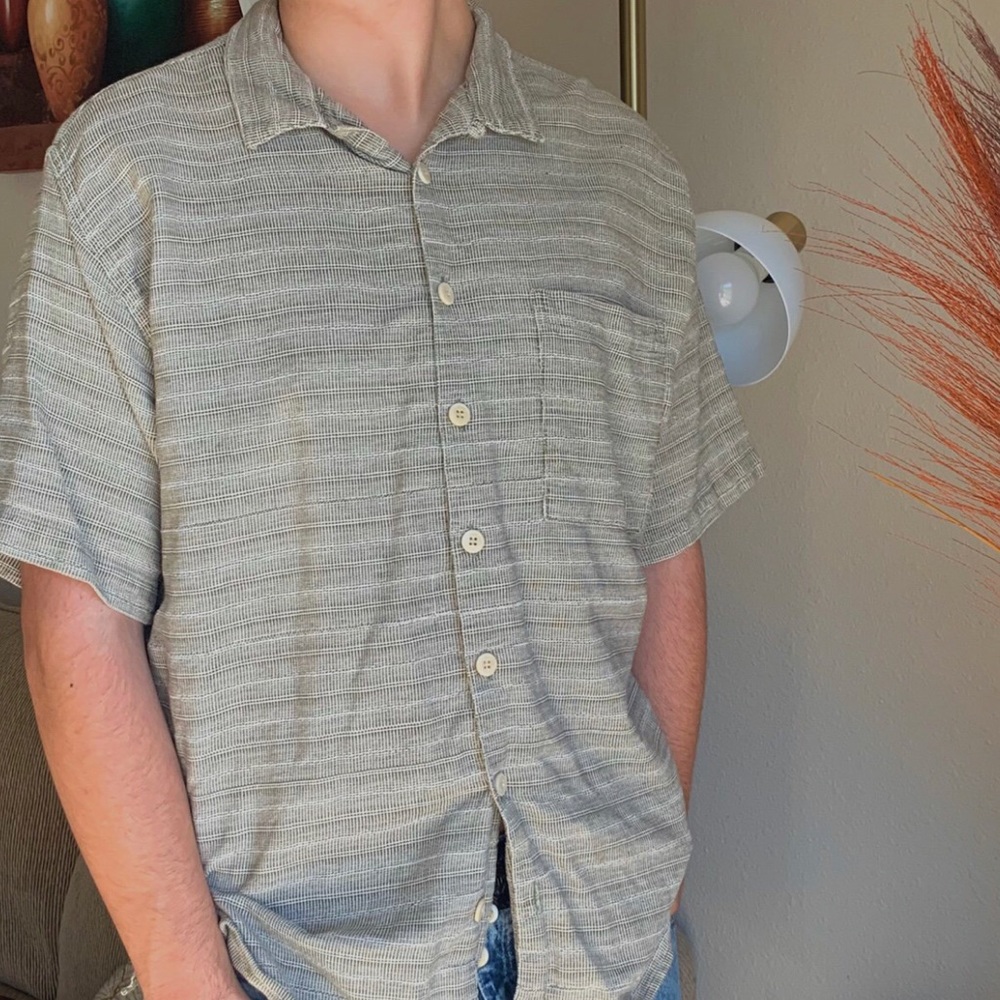 🐝CASUAL VINTAGE BUTTON UP🐝
